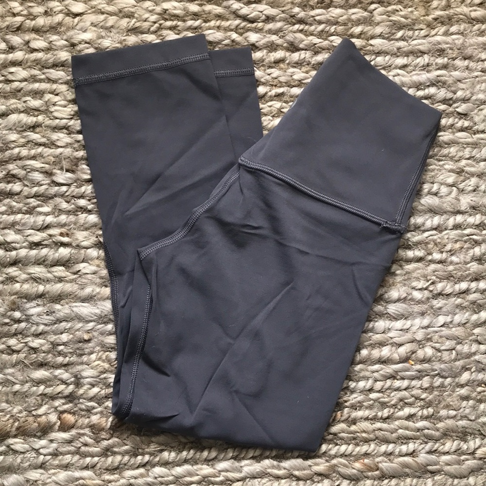 NWOT lululemon align crops size 2